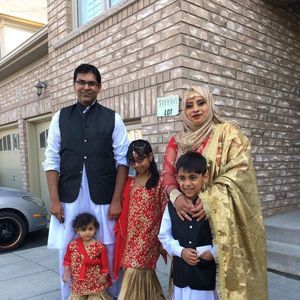 Meet your Posher, Munazza noman